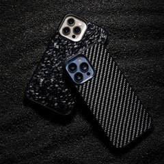 Genuine Carbon Fiber Lightweight Magnetic Drop-proof Phone Case  For iPhone 17/  16 / 15 / 14 Pro Max