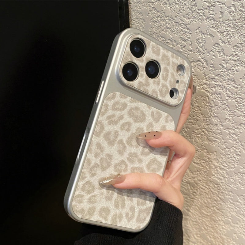 White,iPhone 15