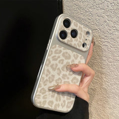 White,iPhone 15