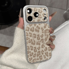 Leopard print phone case Case for iPhone 17 Pro Max